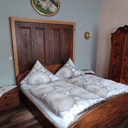Gaestehaus Frevel Münstermaifeld 外观 照片